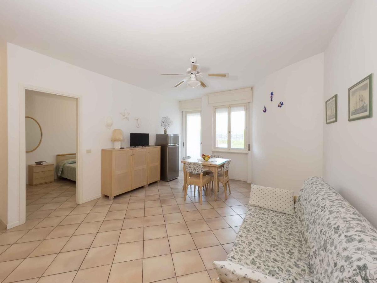 Apartments In Lignano Sabbiadoro 21784 Luaran gambar